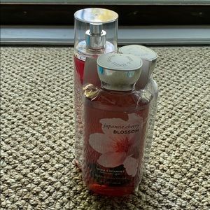 Bath and Body Works Japanese Cherry Blossom Pack